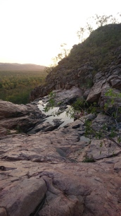 Piscine naturelle au sommet de Gunlom Falls, Kakadu National Park